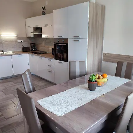 Desiree & Daniel Dramalj