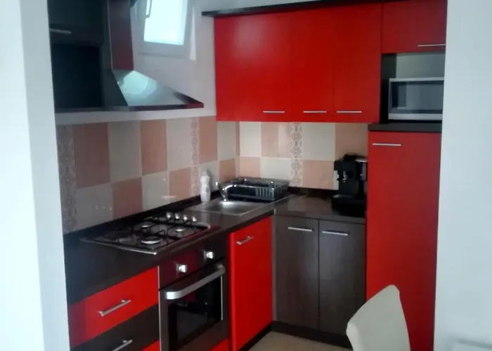 Desiree & Daniel 아파트