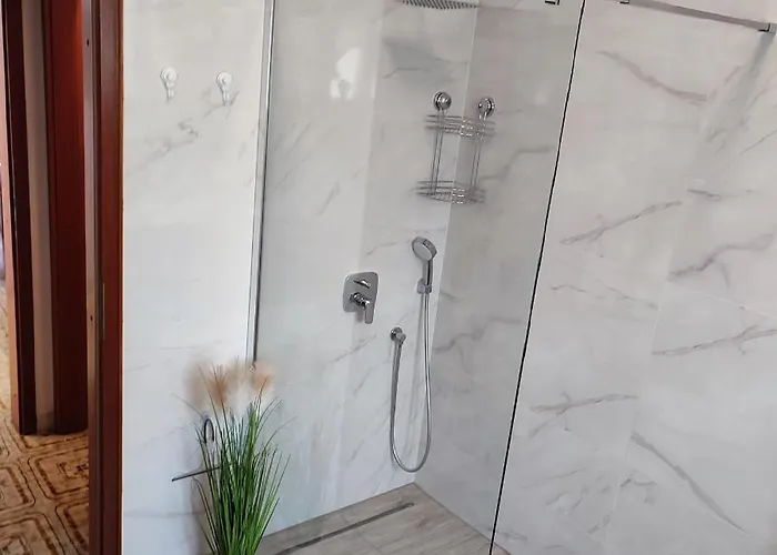 Apartments Desiree & Daniel Dramalj