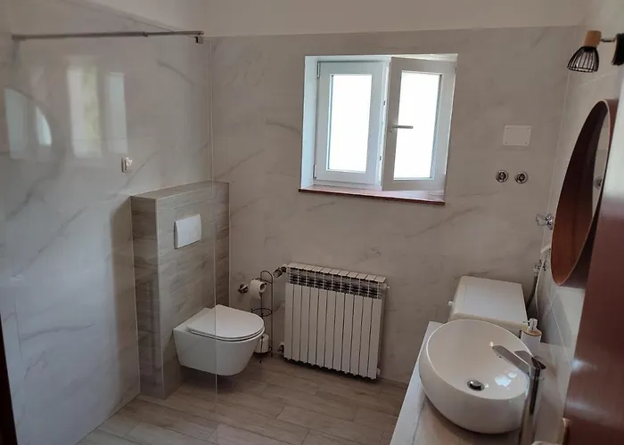 Apartments Desiree & Daniel Dramalj